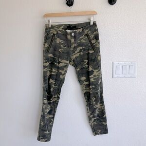 F21 camo pants
